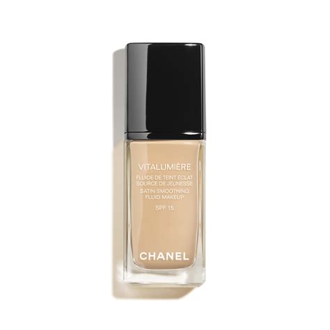 chanel vitalumiere beige 30|Chanel vitalumiere foundation boots.